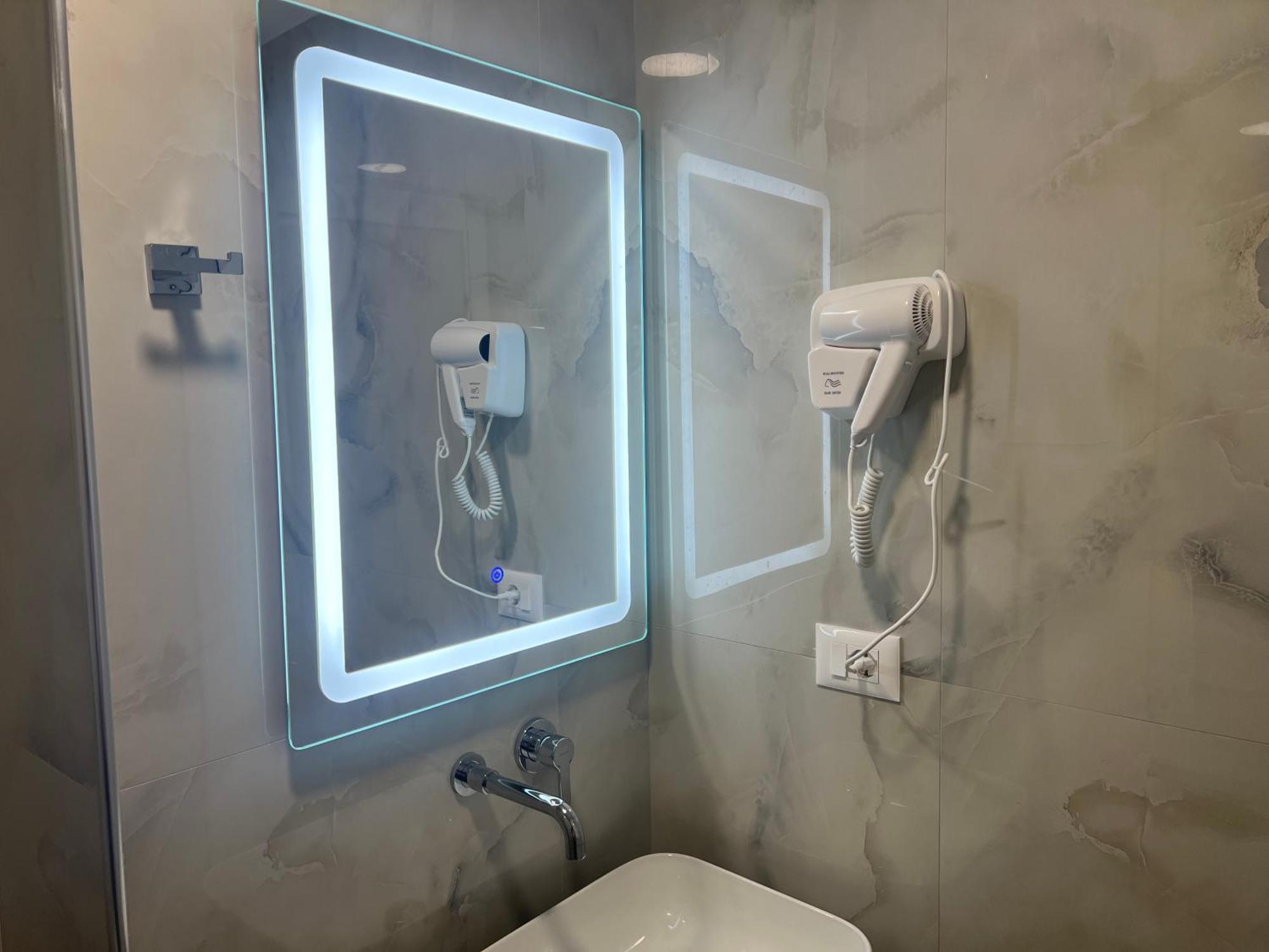 קסאמיל Agimi Hotel מראה חיצוני תמונה